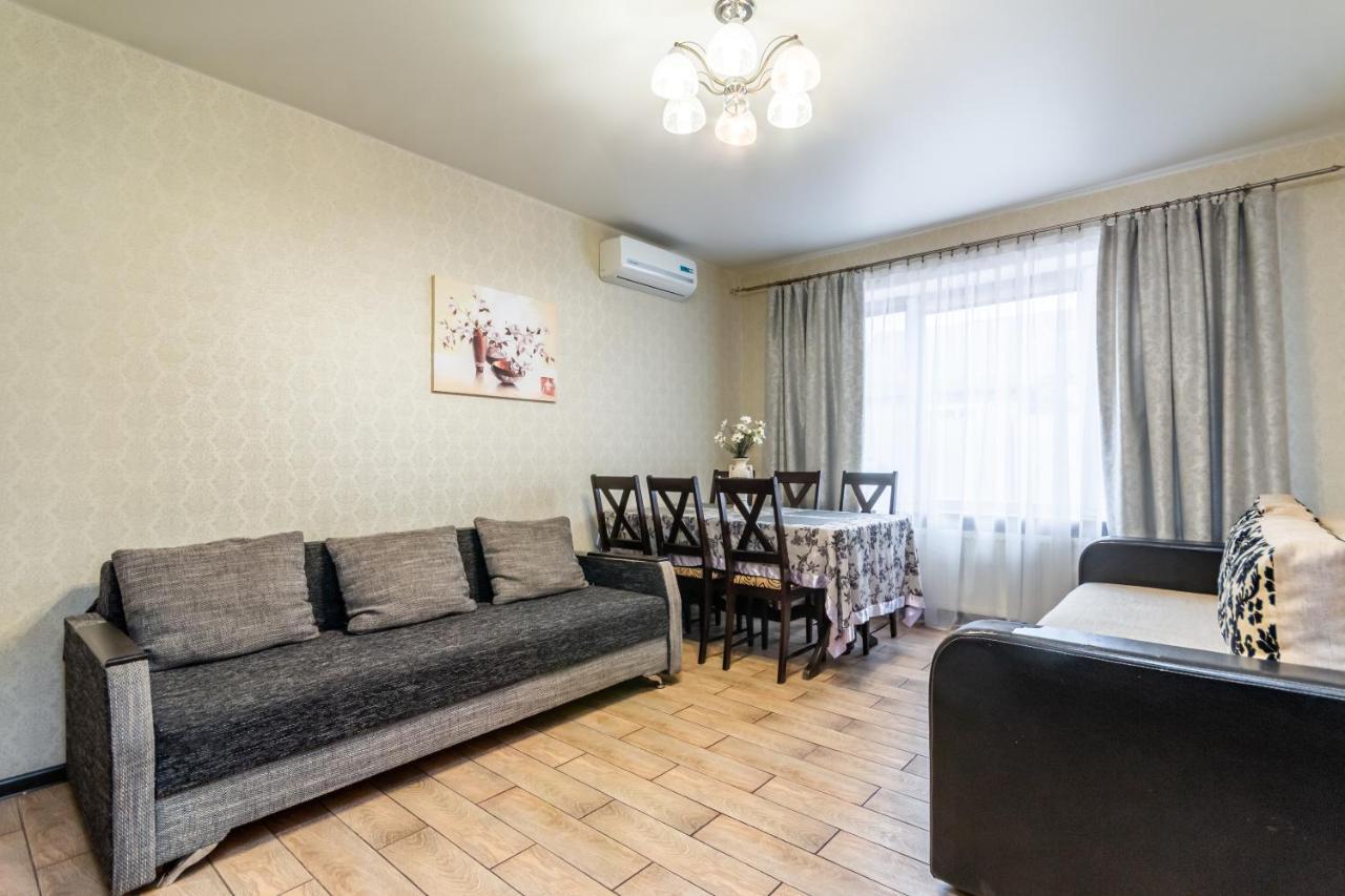 Apartments U Eleny Boryspil المظهر الخارجي الصورة